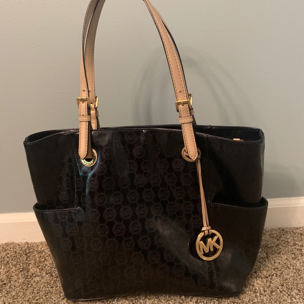 Michael Kors Jet Set Tote
